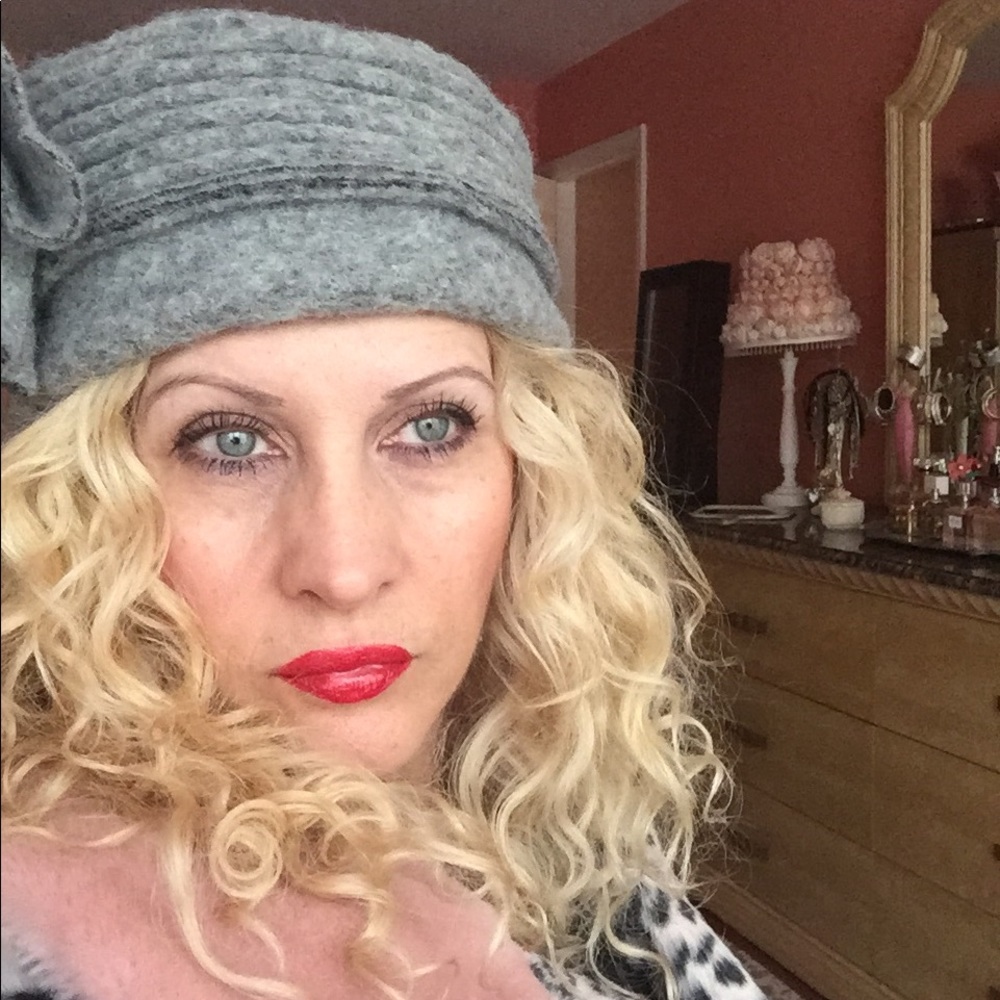 Meet your Posher, Rania